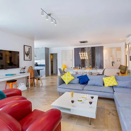 ヴィラ Les Lavandieres By ボルム・レ・ミモザ