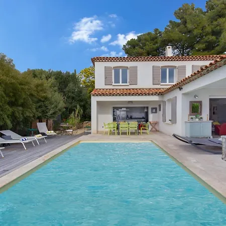 Les Lavandieres By * ボルム・レ・ミモザ