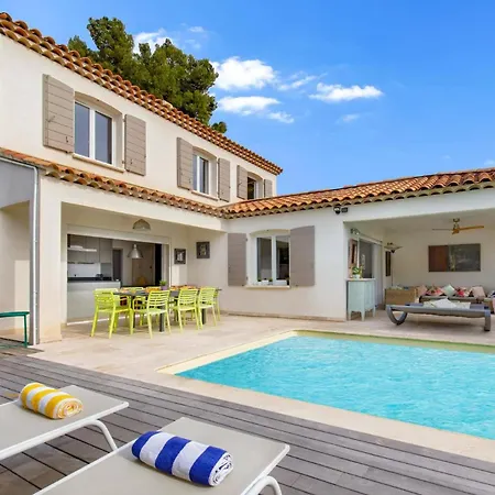 ヴィラ Les Lavandieres By